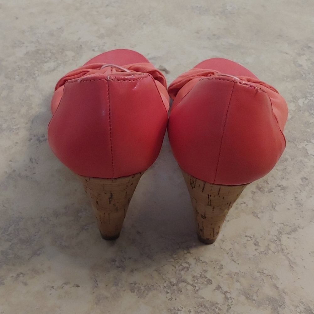 Coral wedges - Picture 5 of 5
